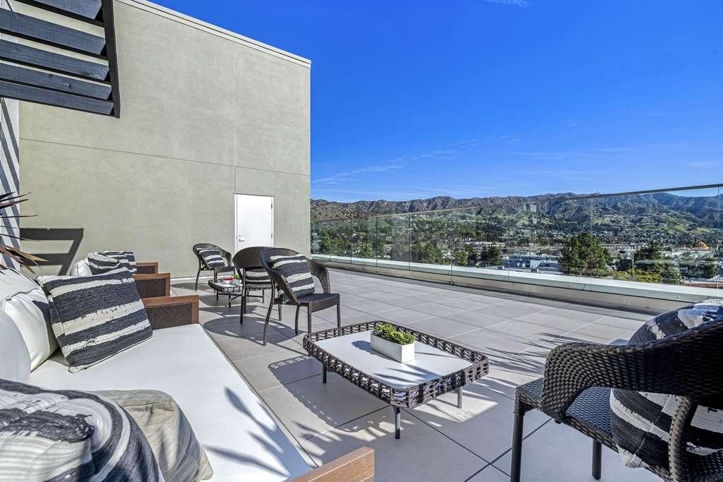Cambria Hotel Burbank Airport 객실 사진
